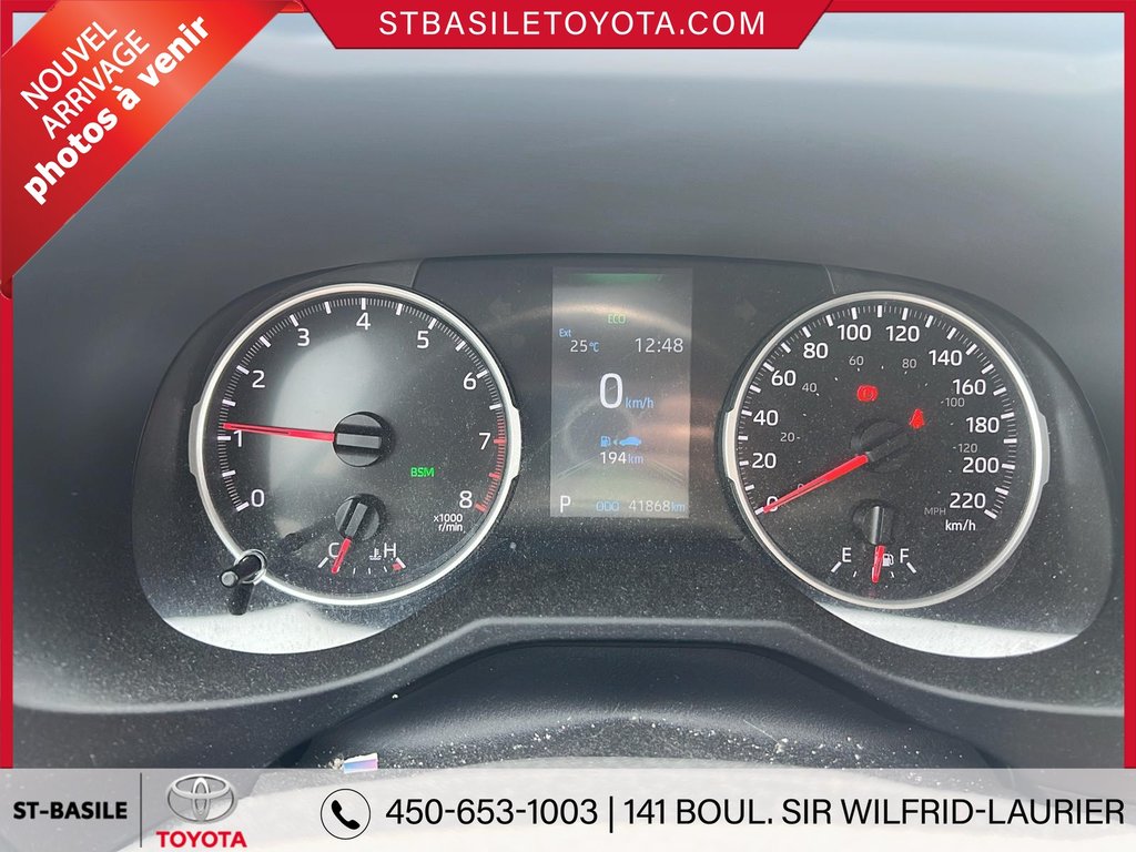 2022 Toyota RAV4 LE AWD SIÈGES CHAUFFANT BLUETOOTH in Saint-Basile-Le-Grand, Quebec - 14 - w1024h768px