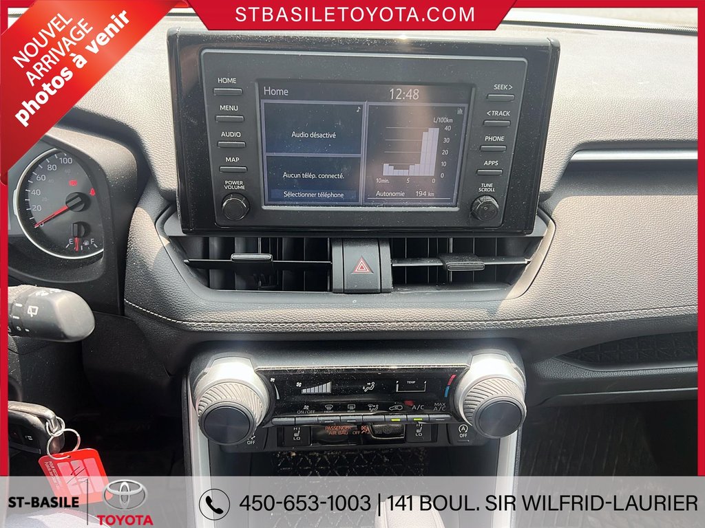 2022 Toyota RAV4 LE AWD SIÈGES CHAUFFANT BLUETOOTH in Saint-Basile-Le-Grand, Quebec - 15 - w1024h768px