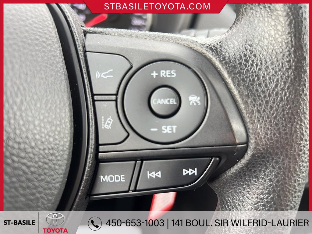 Toyota RAV4 LE AWD SIÈGES CHAUFFANT BLUETOOTH 2022 à Saint-Basile-Le-Grand, Québec - 19 - w1024h768px