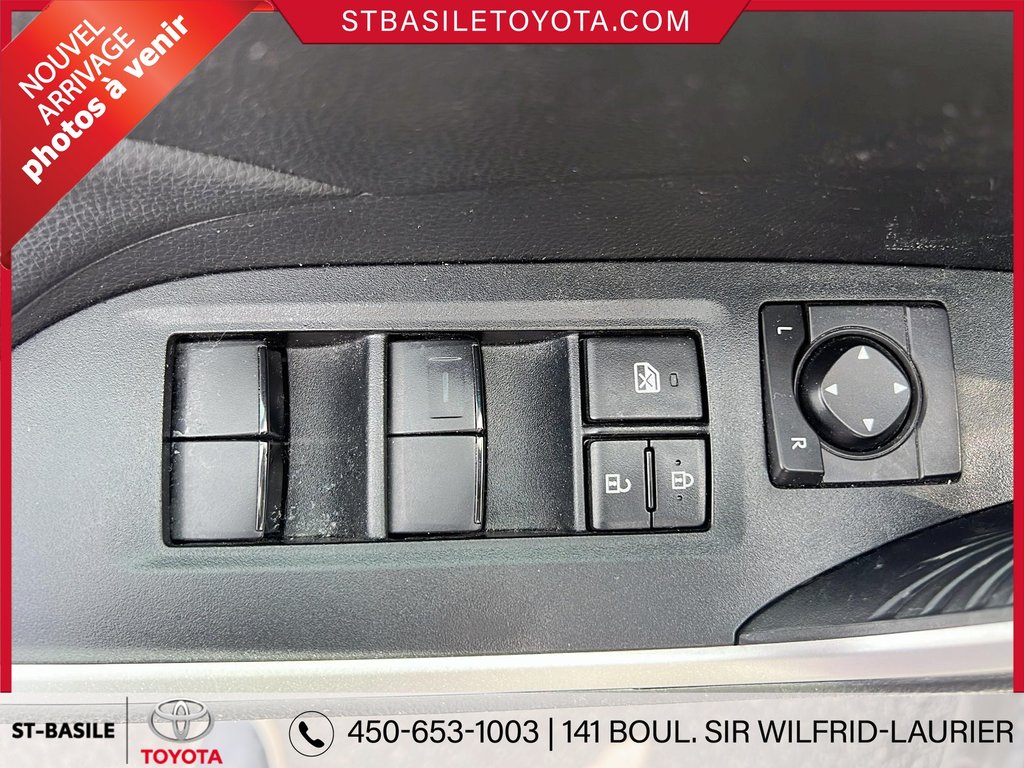 2022 Toyota RAV4 LE AWD SIÈGES CHAUFFANT BLUETOOTH in Saint-Basile-Le-Grand, Quebec - 11 - w1024h768px