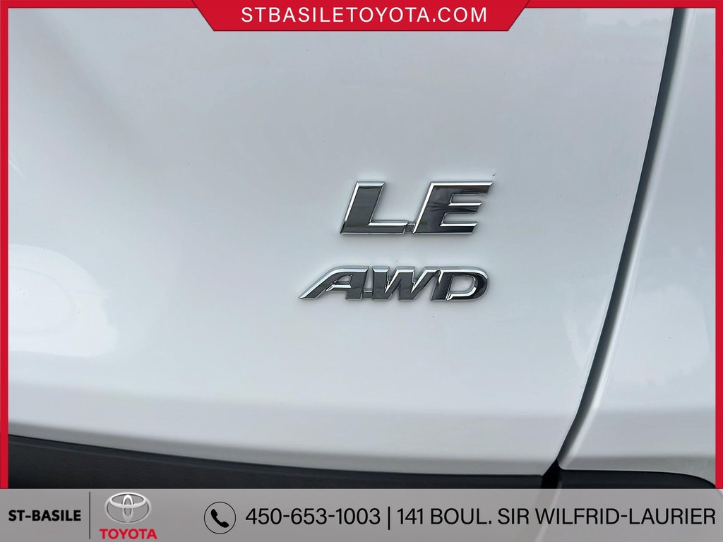 Toyota RAV4 LE AWD SIÈGES CHAUFFANT BLUETOOTH 2022 à Saint-Basile-Le-Grand, Québec - 6 - w1024h768px