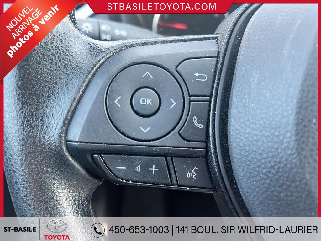 2022 Toyota RAV4 LE FWD SIEGES CHAUFFANTS CAMERA RECUL BLUETOOTH in Saint-Basile-Le-Grand, Quebec - 12 - w1024h768px