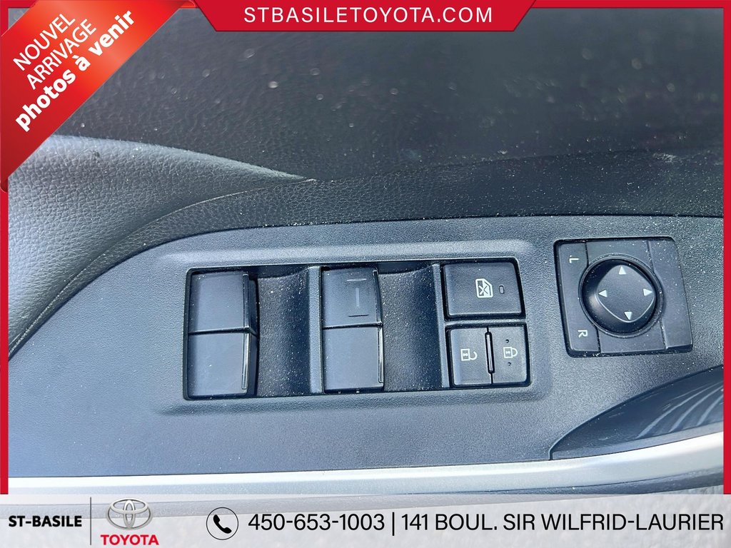 2022 Toyota RAV4 LE FWD SIEGES CHAUFFANTS CAMERA RECUL BLUETOOTH in Saint-Basile-Le-Grand, Quebec - 11 - w1024h768px