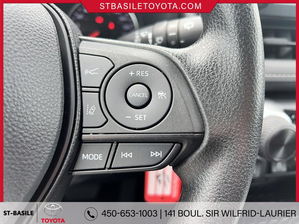 Toyota RAV4 LE FWD SIEGES CHAUFFANTS CAMERA RECUL BLUETOOTH 2022 à Saint-Basile-Le-Grand, Québec - 19 - w1024h768px