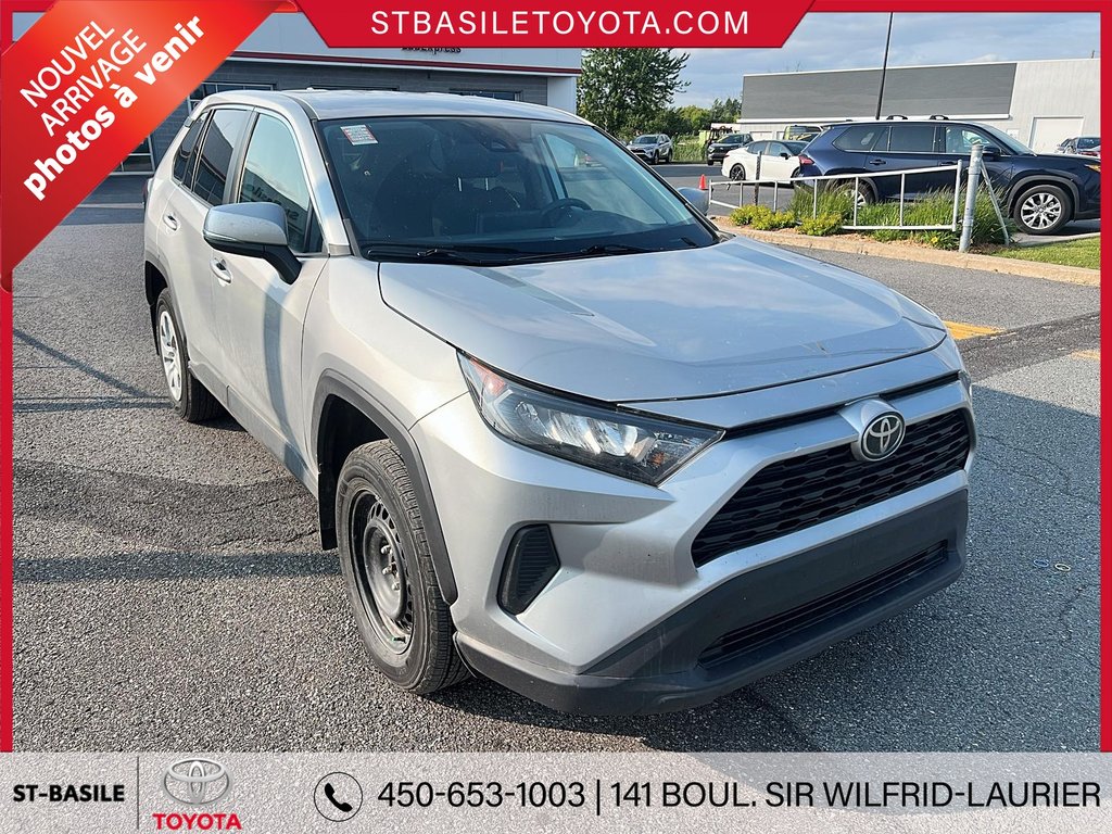 Toyota RAV4 LE FWD SIÈGES CHAUFFANT BLUETOOTH 2022 à Saint-Basile-Le-Grand, Québec - 6 - w1024h768px