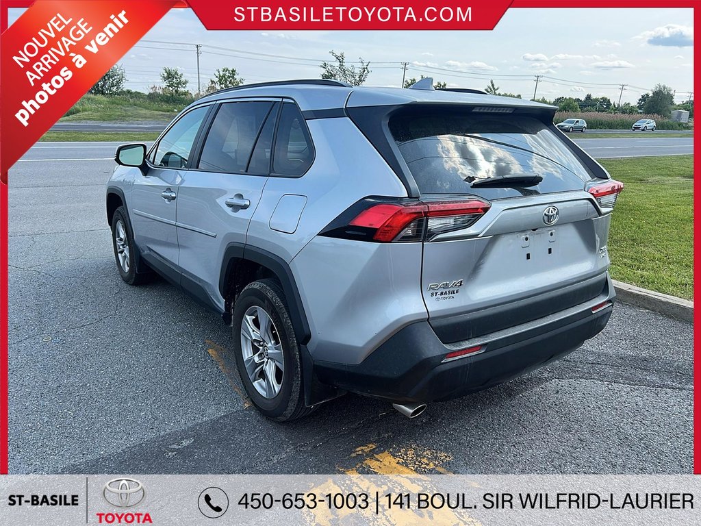 Toyota RAV4 XLE AWD SIÈGES CHAUFFANT TOIT OUVRANT BLUETOOTH 2022 à Saint-Basile-Le-Grand, Québec - 3 - w1024h768px