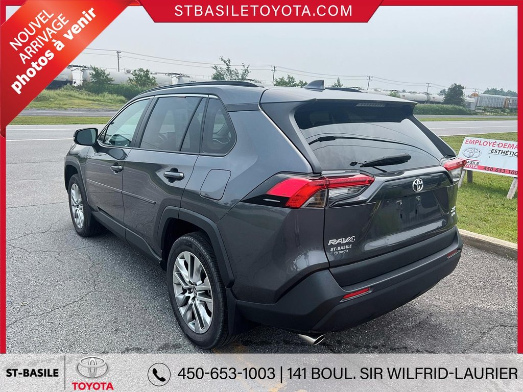 2022 Toyota RAV4 XLE PREMIUM INTÉRIEUR CUIR TOIT OUVRANT in Saint-Basile-Le-Grand, Quebec - 3 - w1024h768px