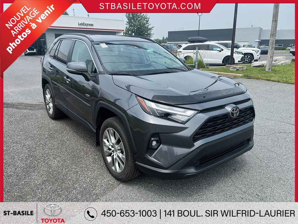 2022 Toyota RAV4 XLE PREMIUM INTÉRIEUR CUIR TOIT OUVRANT in Saint-Basile-Le-Grand, Quebec - 6 - w1024h768px