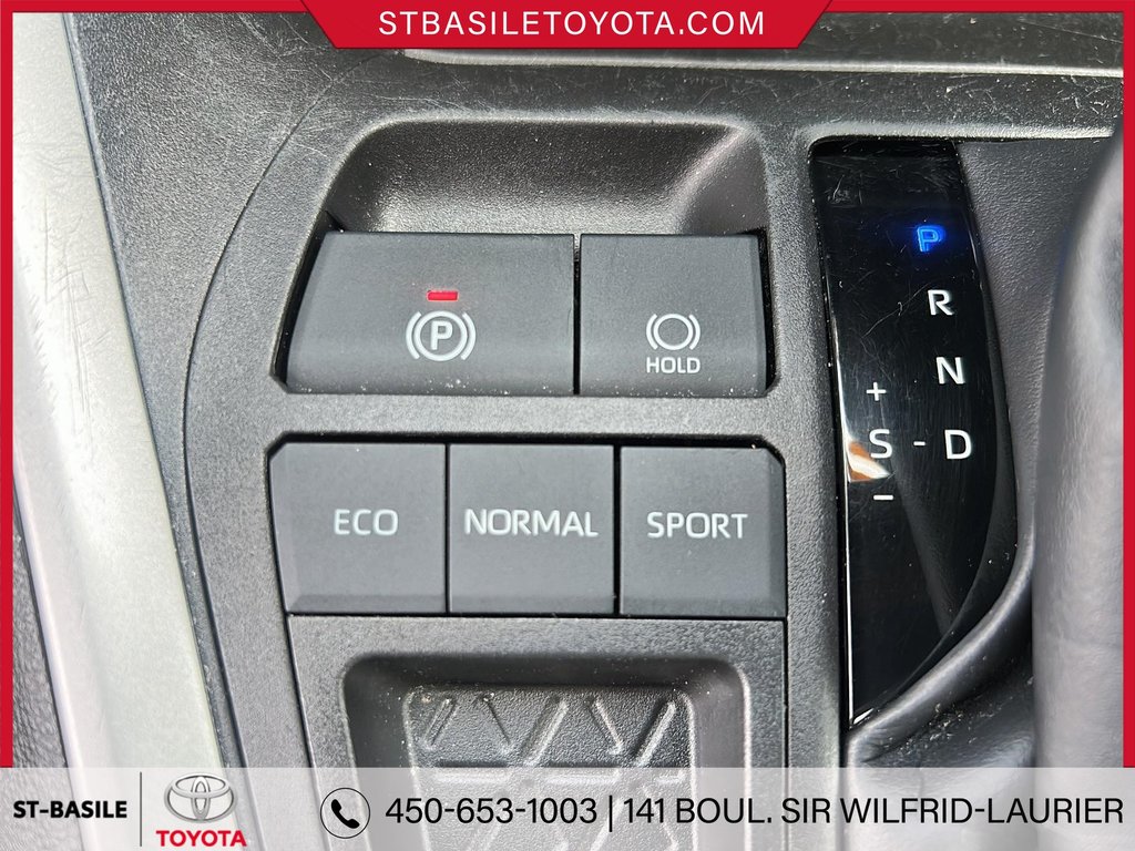 Toyota RAV4 LE FWD SIEGES CHAUFFANT BLUETOOTH 2022 à Saint-Basile-Le-Grand, Québec - 19 - w1024h768px