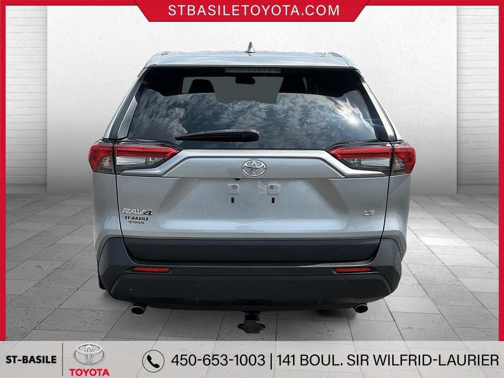 Toyota RAV4 LE FWD SIEGES CHAUFFANT BLUETOOTH 2022 à Saint-Basile-Le-Grand, Québec - 4 - w1024h768px