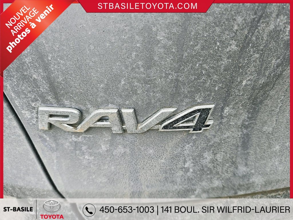 2023 Toyota RAV4 XLE AWD TOIT SIEGES ET VOLANT CHAUFFANT CAMERA in Saint-Basile-Le-Grand, Quebec - 7 - w1024h768px