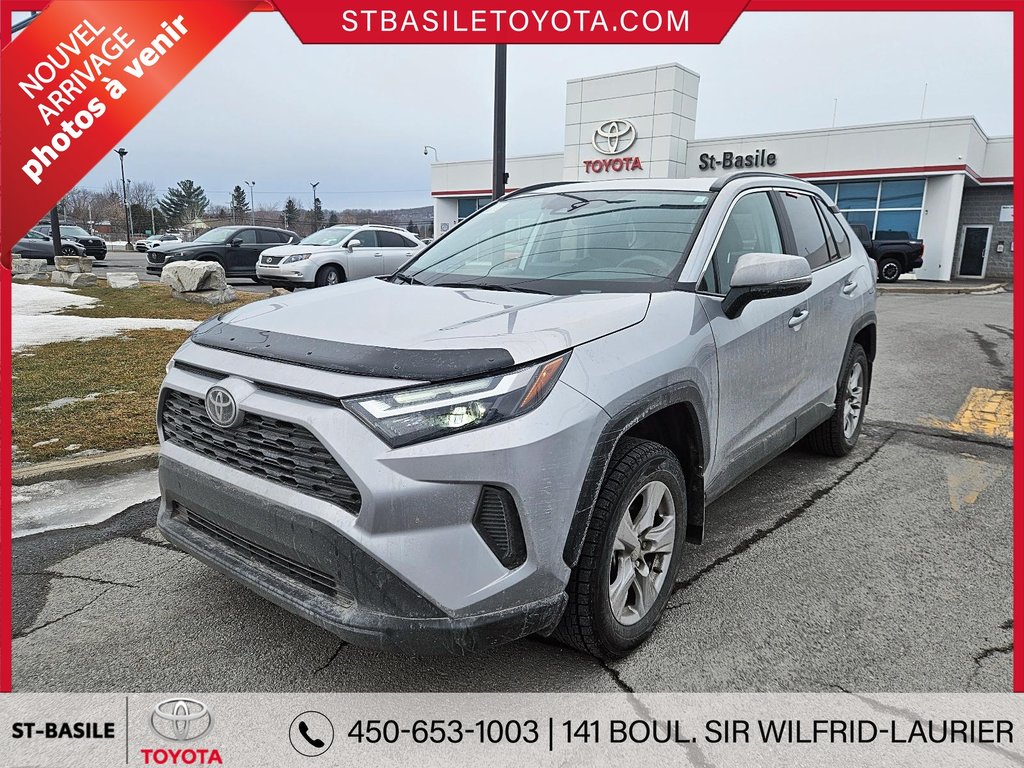 Toyota RAV4 XLE AWD TOIT SIEGES ET VOLANT CHAUFFANT CAMERA 2023 à Saint-Basile-Le-Grand, Québec - 1 - w1024h768px