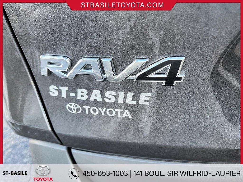 RAV4 XLE AWD MAGS TOIT VOLANT/SIEGES CHAUFFA 2024 à Saint-Basile-Le-Grand, Québec - 7 - w1024h768px