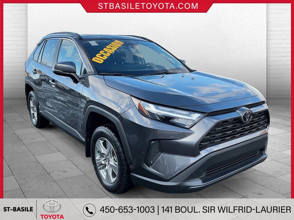 RAV4 XLE AWD MAGS TOIT VOLANT/SIEGES CHAUFFA 2024 à Saint-Basile-Le-Grand, Québec - 3 - w1024h768px