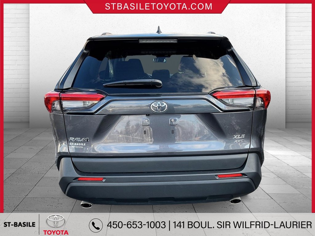 RAV4 XLE AWD MAGS TOIT VOLANT/SIEGES CHAUFFA 2024 à Saint-Basile-Le-Grand, Québec - 6 - w1024h768px