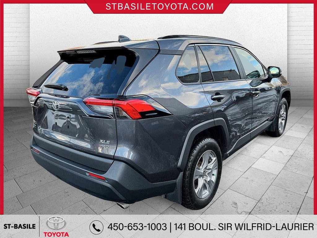 RAV4 XLE AWD MAGS TOIT VOLANT/SIEGES CHAUFFA 2024 à Saint-Basile-Le-Grand, Québec - 5 - w1024h768px