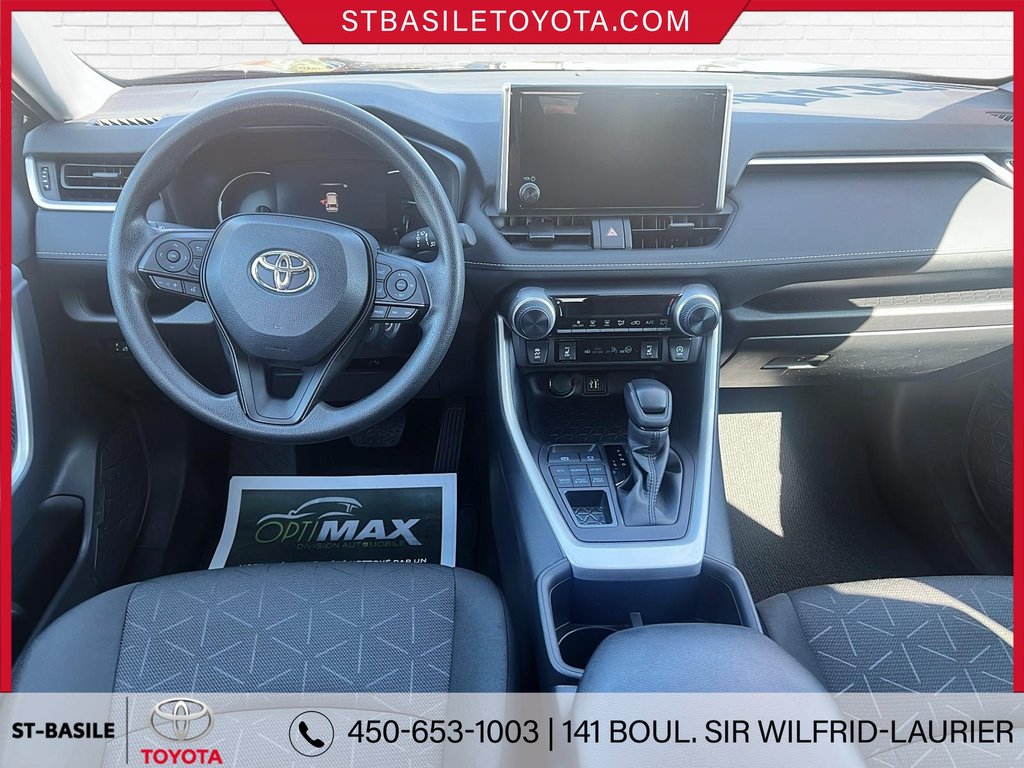 2024 Toyota RAV4 LE AWD SIEGES CHAUFFANTS CAMERA RECUL BLUETOOTH in Saint-Basile-Le-Grand, Quebec - 16 - w1024h768px