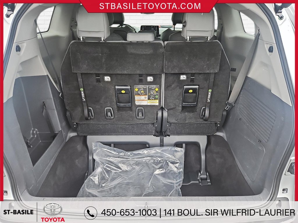 2022 Toyota Sienna XLE HYBRIDE INTERIEUR CUIR TOIT OUVRANT in Saint-Basile-Le-Grand, Quebec - 10 - w1024h768px