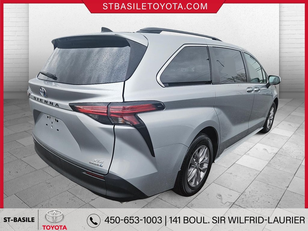 2022 Toyota Sienna XLE HYBRIDE INTERIEUR CUIR TOIT OUVRANT in Saint-Basile-Le-Grand, Quebec - 5 - w1024h768px