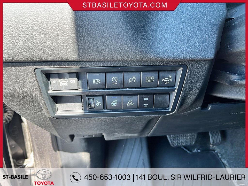 Toyota Tundra CREWMAX LIMITED BOITE LONGUE 6.5p 2023 à Saint-Basile-Le-Grand, Québec - 17 - w1024h768px