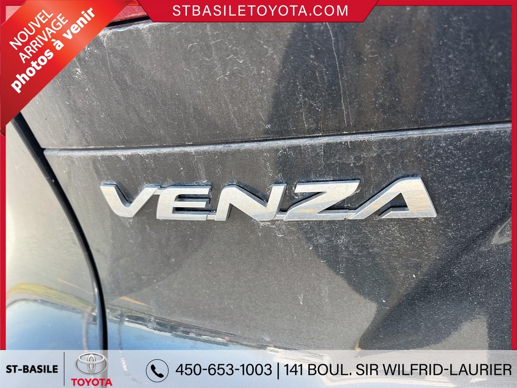 2021  Venza HYBRIDE LIMITED AWD CUIR TOIT PANORAMIQUE in Saint-Basile-Le-Grand, Quebec - 7 - w1024h768px