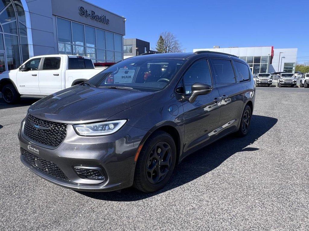 Chrysler Pacifica Hybrid Limited 2WD 2021 à Saint-Basile-le-Grand, Québec - 7 - w1024h768px