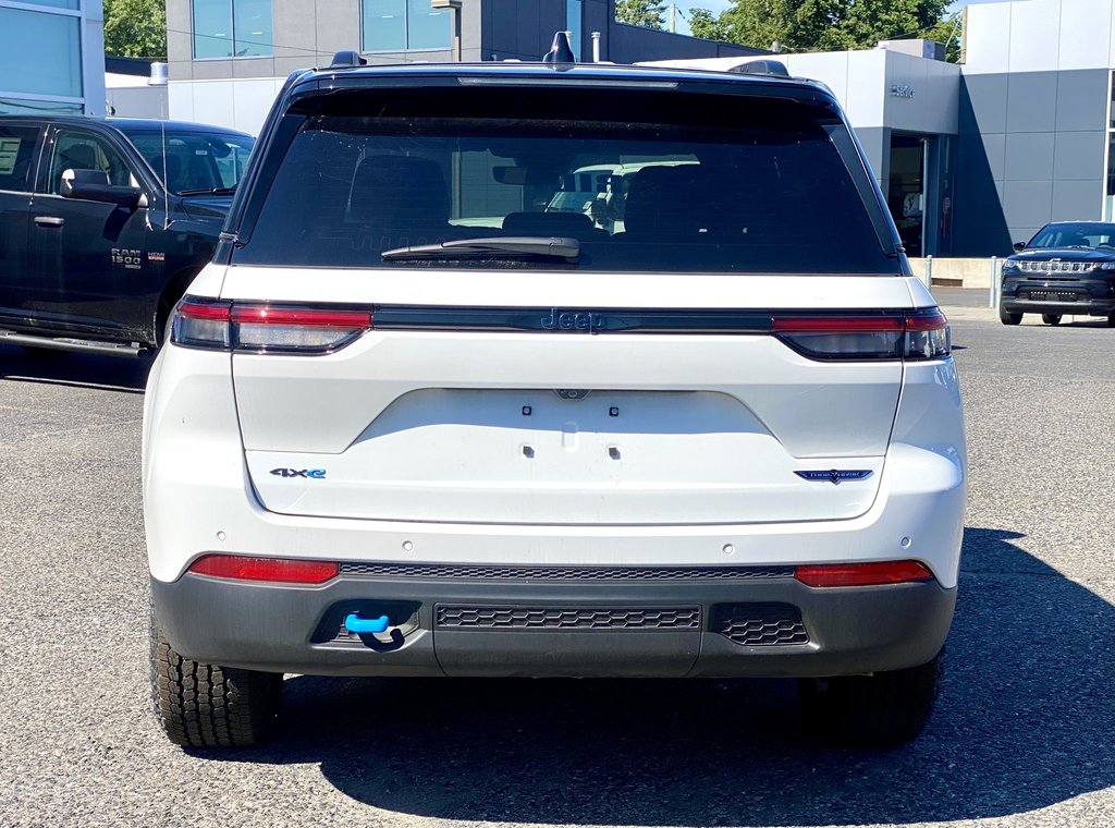 2023  Grand Cherokee 4xe Grand Phev in Saint-Basile-le-Grand, Quebec - 22 - w1024h768px