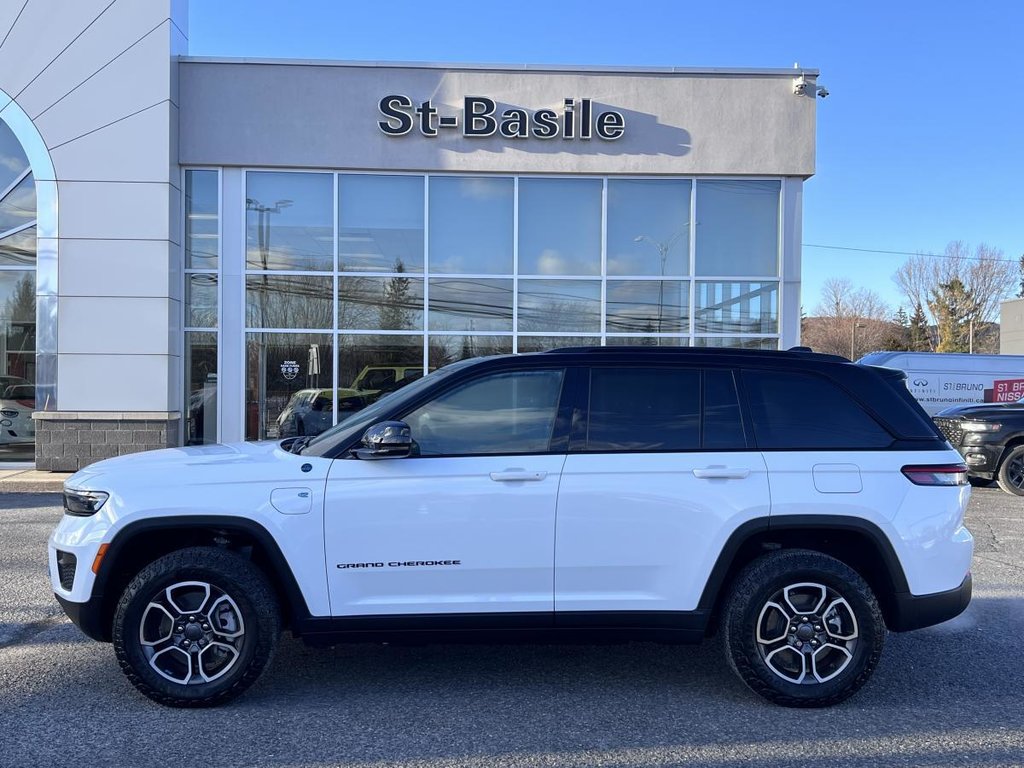 2023 Jeep Grand Cherokee 4xe GRAND CHEROKEE TRAILHAWK PHEV in Saint-Basile-le-Grand, Quebec - 23 - w1024h768px