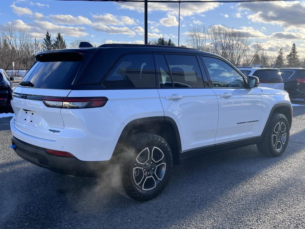 2023 Jeep Grand Cherokee 4xe GRAND CHEROKEE TRAILHAWK PHEV in Saint-Basile-le-Grand, Quebec - 22 - w1024h768px