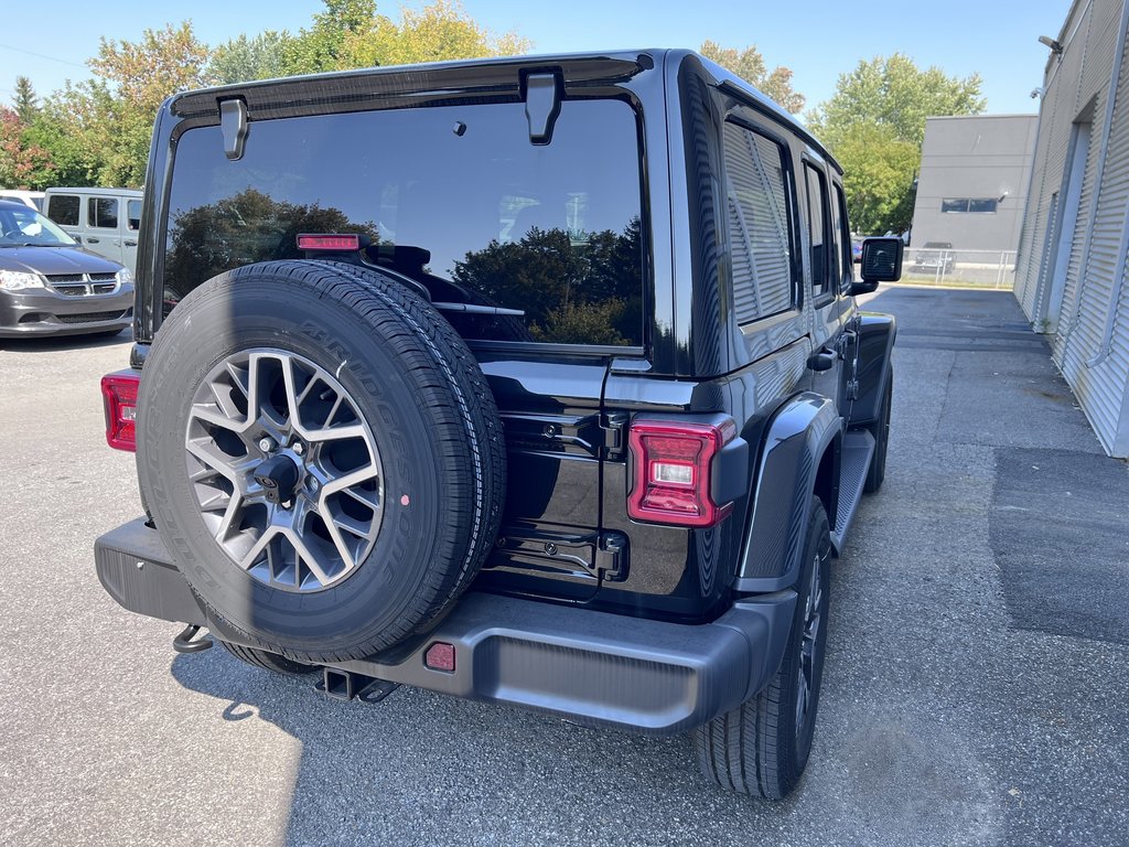 Wrangler Sahara 4x4 Toit 2024 à Saint-Basile-le-Grand, Québec - 3 - w1024h768px