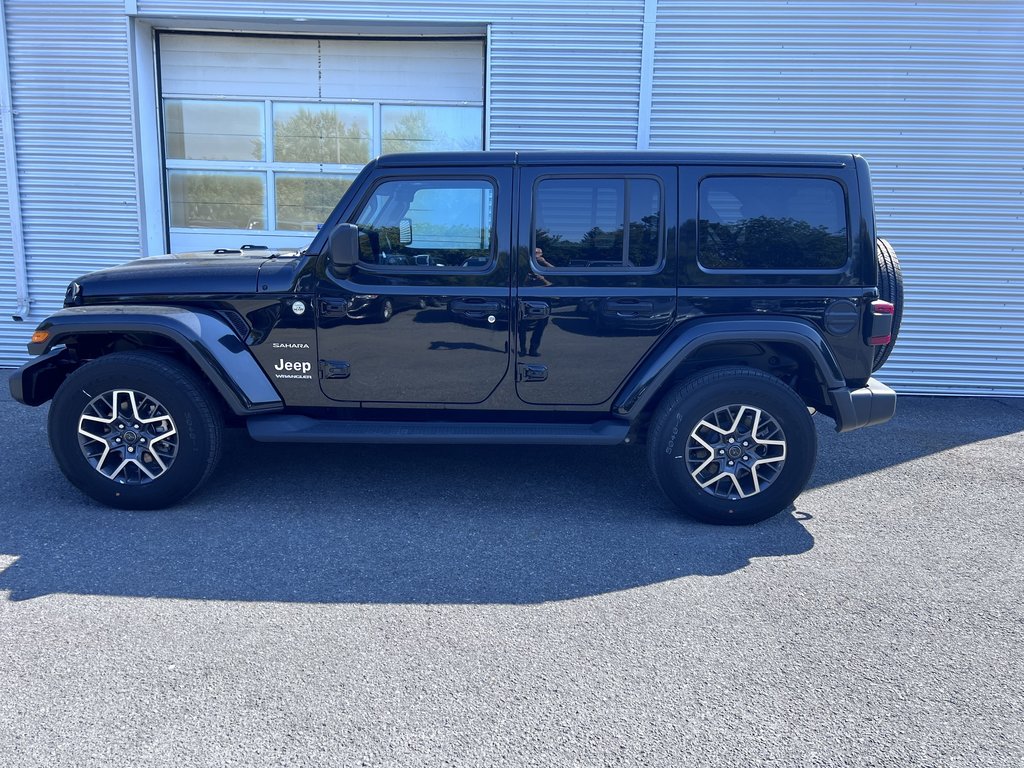 Wrangler Sahara 4x4 Toit 2024 à Saint-Basile-le-Grand, Québec - 4 - w1024h768px