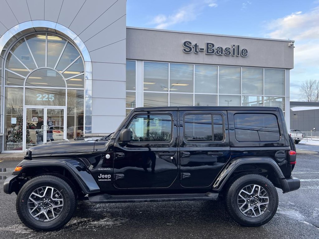 2024 Jeep Wrangler Sahara 4x4 Toit in Saint-Basile-le-Grand, Quebec - 19 - w1024h768px