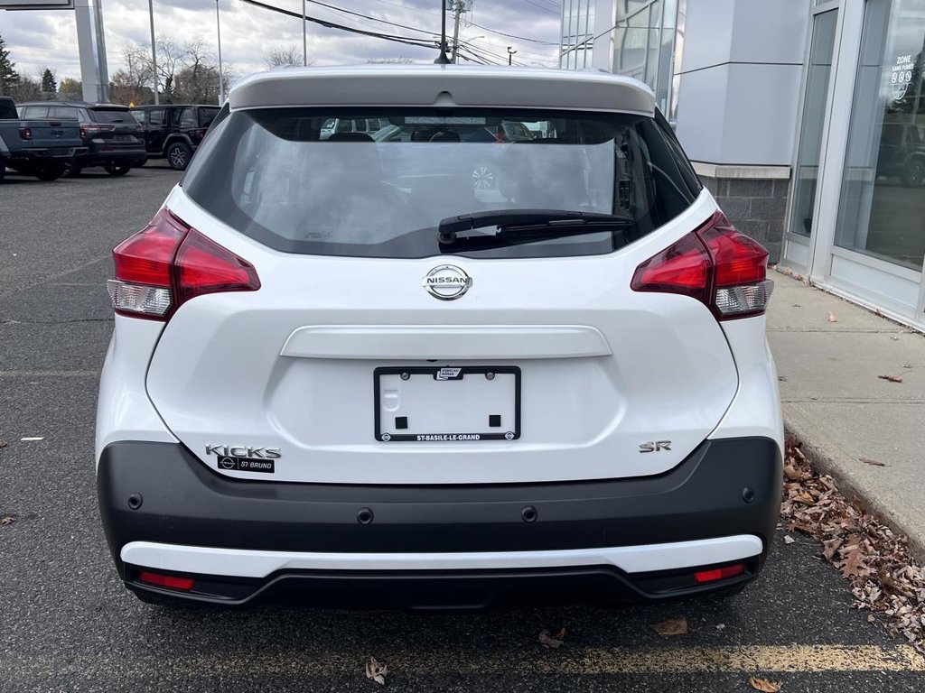 Nissan Kicks SR TA 2020 à Saint-Basile-le-Grand, Québec - 15 - w1024h768px