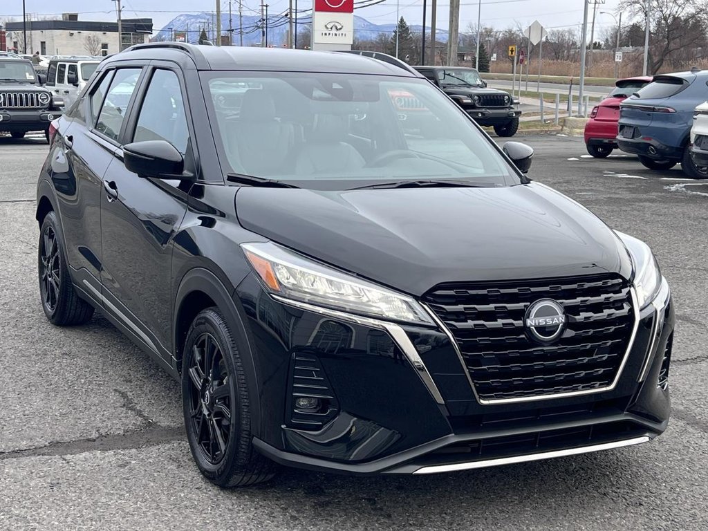 Nissan Kicks SR  PRIVILEGE TA 2023 à Saint-Basile-le-Grand, Québec - 1 - w1024h768px