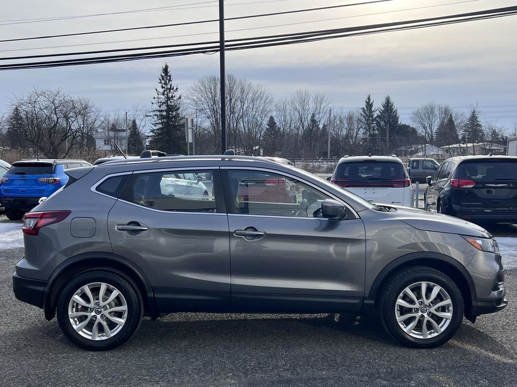 Nissan Qashqai SV TI CVT 2020 à Saint-Basile-le-Grand, Québec - 4 - w1024h768px