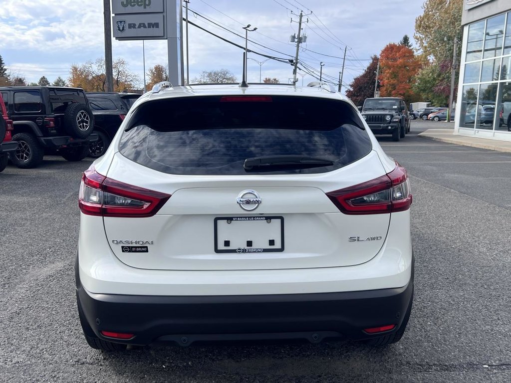 Qashqai SL PLATINUM TI CVT 2022 à Saint-Basile-le-Grand, Québec - 16 - w1024h768px