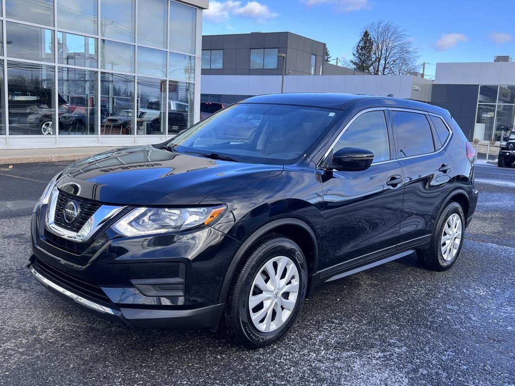 Nissan Rogue S TA 2018 à Saint-Basile-le-Grand, Québec - 3 - w1024h768px