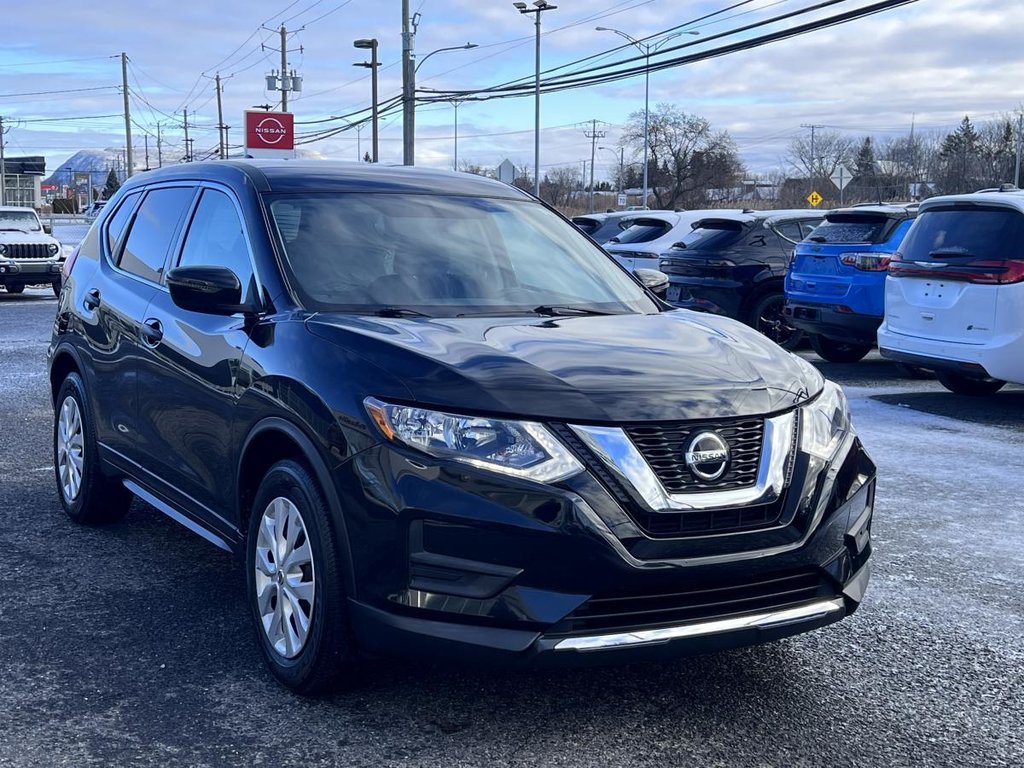 Nissan Rogue S TA 2018 à Saint-Basile-le-Grand, Québec - 1 - w1024h768px