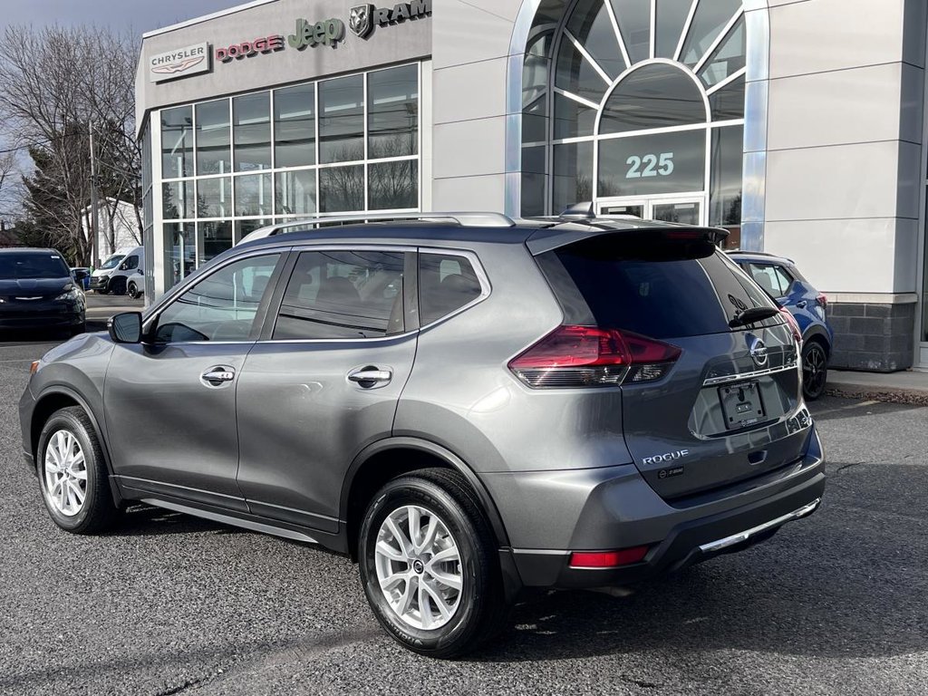 2020 Nissan Rogue SV in Saint-Basile-le-Grand, Quebec - 14 - w1024h768px