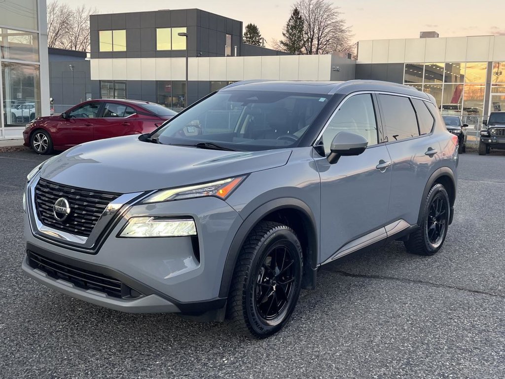 Nissan Rogue SV TI 2021 à Saint-Basile-le-Grand, Québec - 3 - w1024h768px