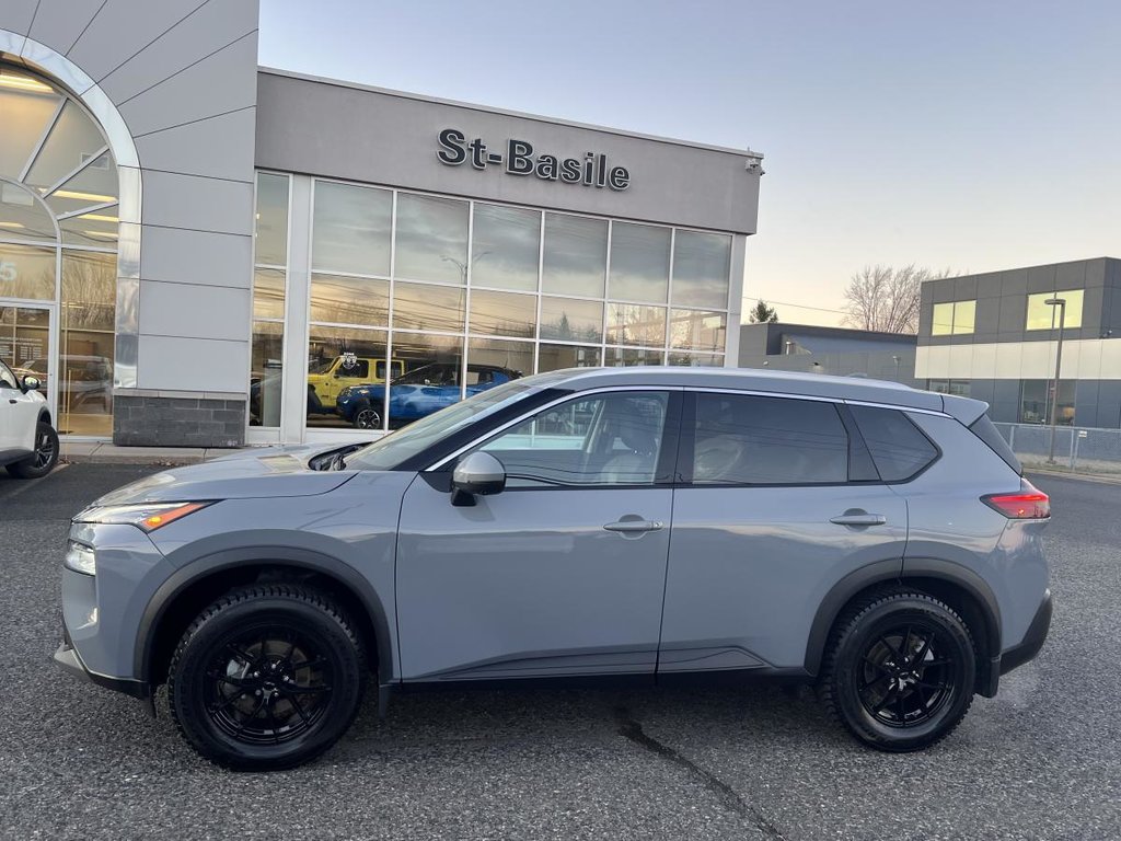 Nissan Rogue SV TI 2021 à Saint-Basile-le-Grand, Québec - 8 - w1024h768px