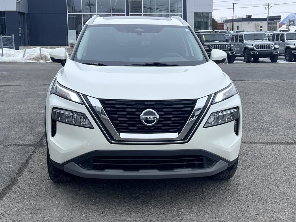 2021 Nissan Rogue SV TA in Saint-Basile-le-Grand, Quebec - 2 - w1024h768px