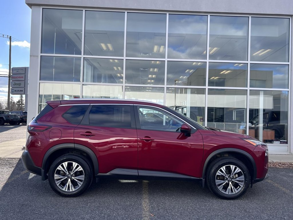 Nissan Rogue ROGUE SV PRIVILEGE AWD 2022 à Saint-Basile-le-Grand, Québec - 7 - w1024h768px