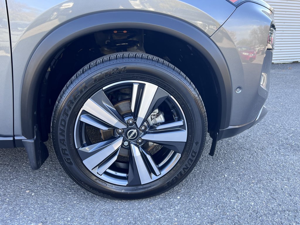 Nissan Rogue Awd SLCuir Nav 2023 à Saint-Basile-le-Grand, Québec - 5 - w1024h768px