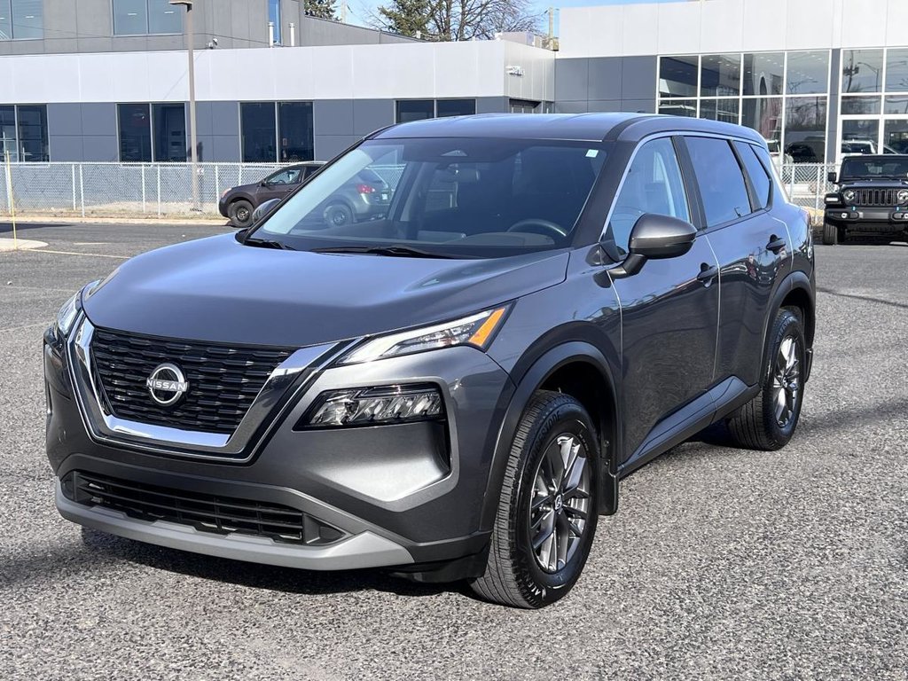 Nissan Rogue S TI 2023 à Saint-Basile-le-Grand, Québec - 3 - w1024h768px