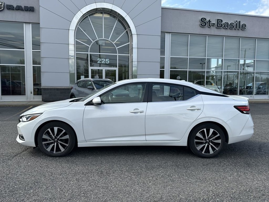 Nissan Sentra SV CVT 2023 à Saint-Basile-le-Grand, Québec - 2 - w1024h768px