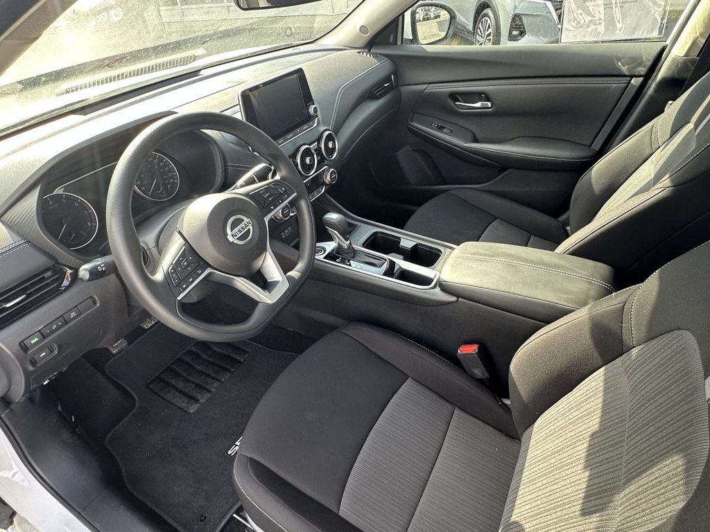 Nissan Sentra SV CVT 2023 à Saint-Basile-le-Grand, Québec - 10 - w1024h768px