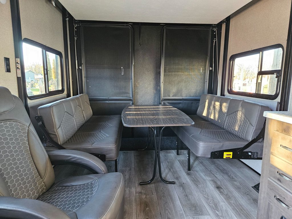 Jayco Jay Flight Octane 255**ROULOTTE CARGO**LIT QUEEN**AWNING 20PO** 2021 à Saint-Eustache, Québec - 13 - w1024h768px
