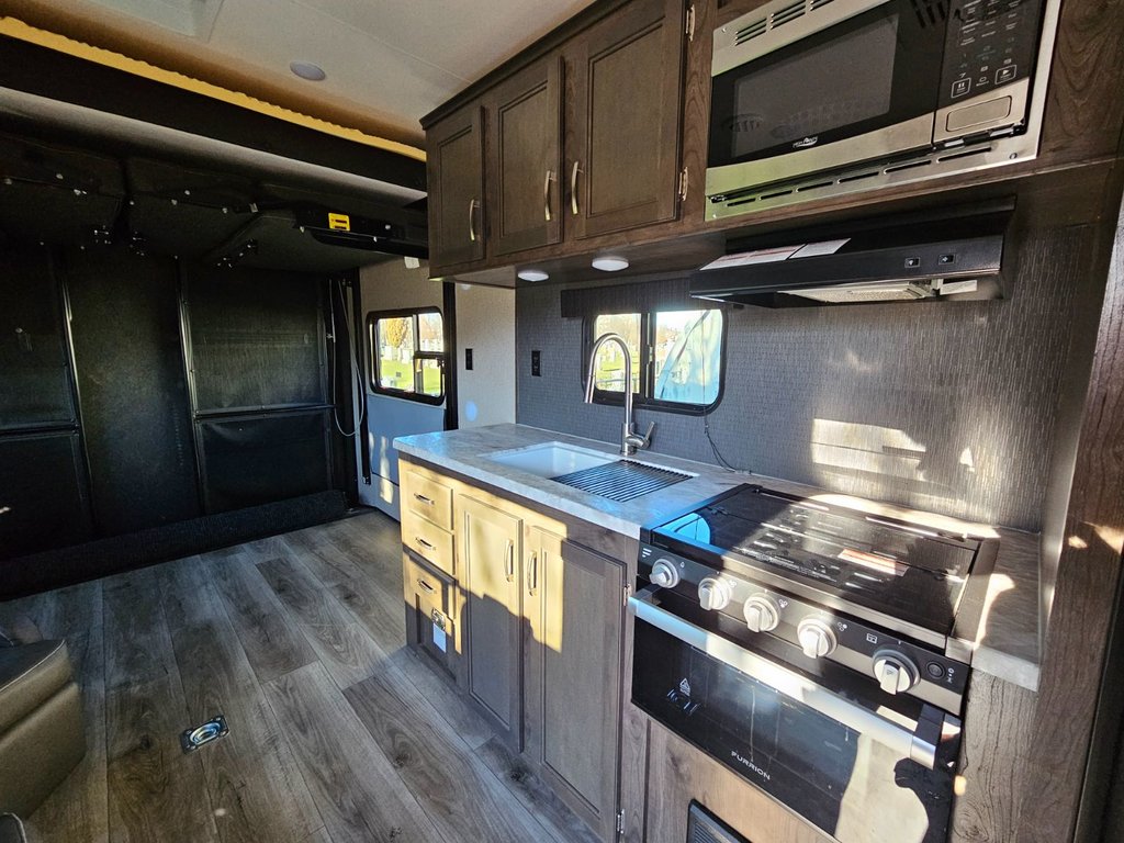 Jayco Jay Flight Octane 255**ROULOTTE CARGO**LIT QUEEN**AWNING 20PO** 2021 à Saint-Eustache, Québec - 16 - w1024h768px
