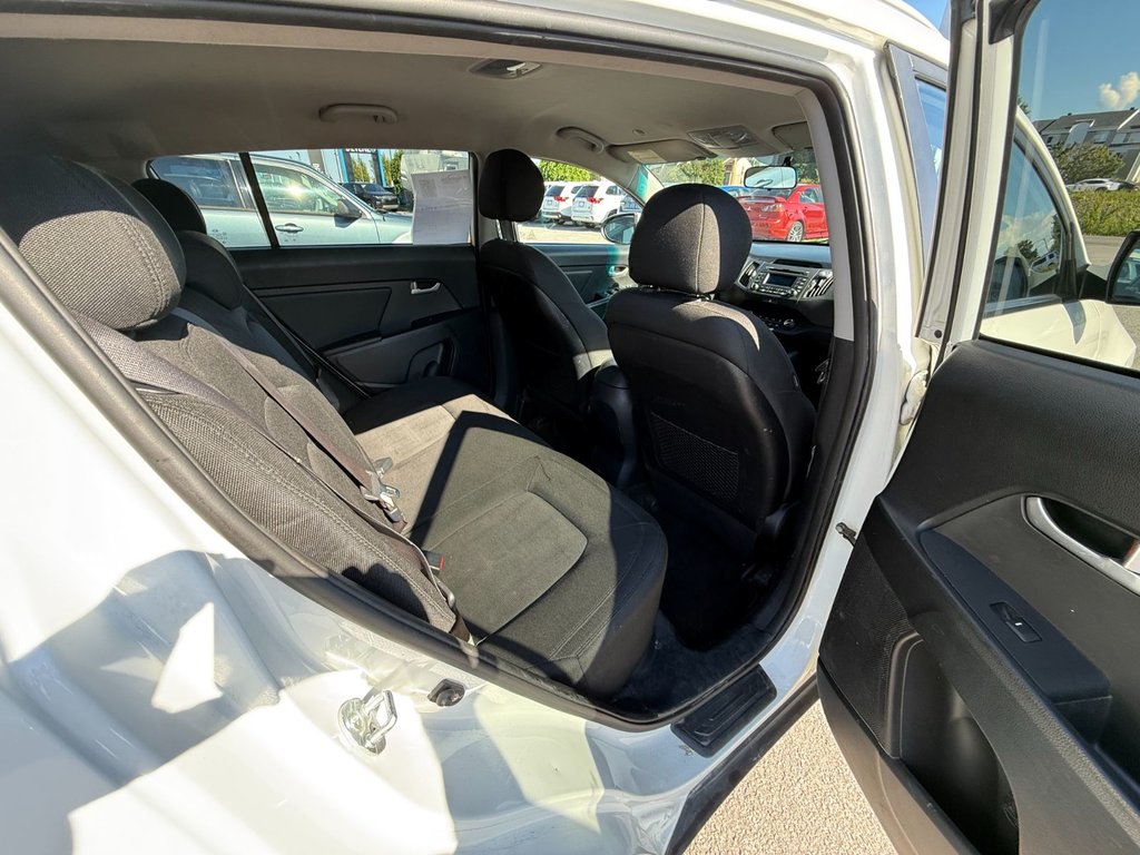 Kia Sportage LX**FWD/2WD**TEL QUEL**AUTOMATIQUE**BLEUTOOTH** 2013 à Saint-Eustache, Québec - 7 - w1024h768px